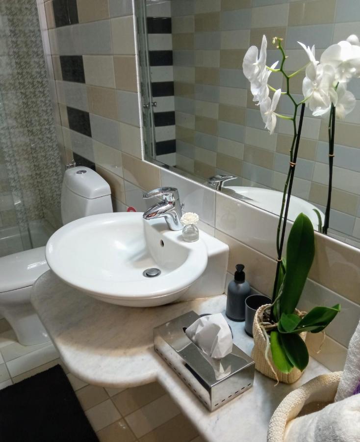 Luxury Apartment With Sea View Near Kallithea Koskinou  Luaran gambar